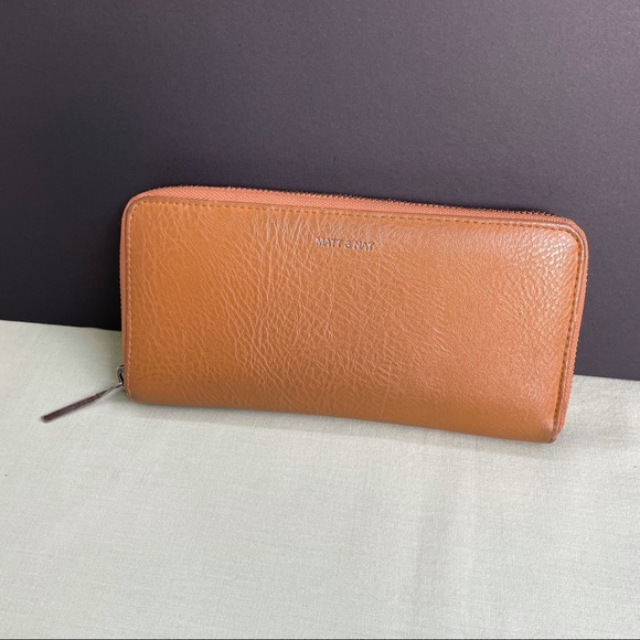 Matt & Nat Handbags - Matt & Nat brown vegan wallet